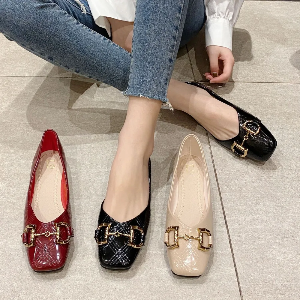NEW Brand Women's Flat Shoes 2022 Metal Button PU Casual Loafers Comfortable Office Ladies Work Party Driving Single Shoes Red