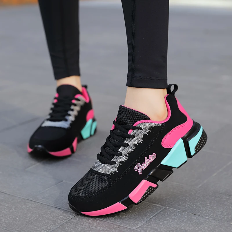 

2022 Breathable Women Casual Shoes Lac-Up Flat Female Athletic Shoes Tenis Feminino Outdoor Sneakers Fashion Women Walking Shoes