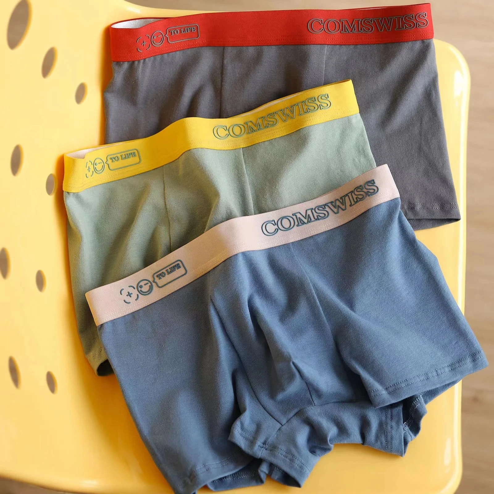 2023 Fashion Cotton Men's Breathable Comfortable Soft Simple Boys Solid Letters Underpants Underwear With Flat Bottom Stripes