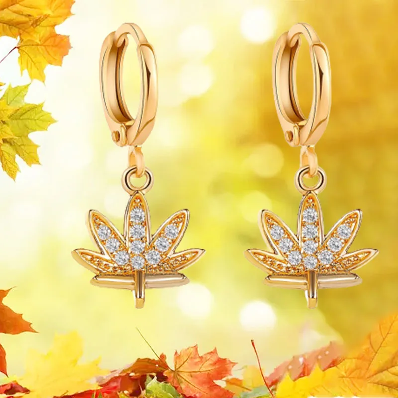 

Creative Maple Leaf Earrings Zircon Leaf Stud Earrings Sweet and Romantic Earrings for Women Jewelry Wholesale Jewelry