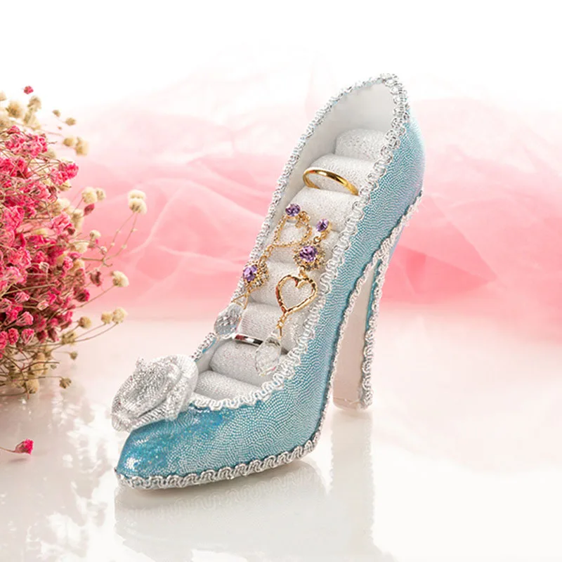 Подставка-органайзер для украшений и сережек на высоком каблуке