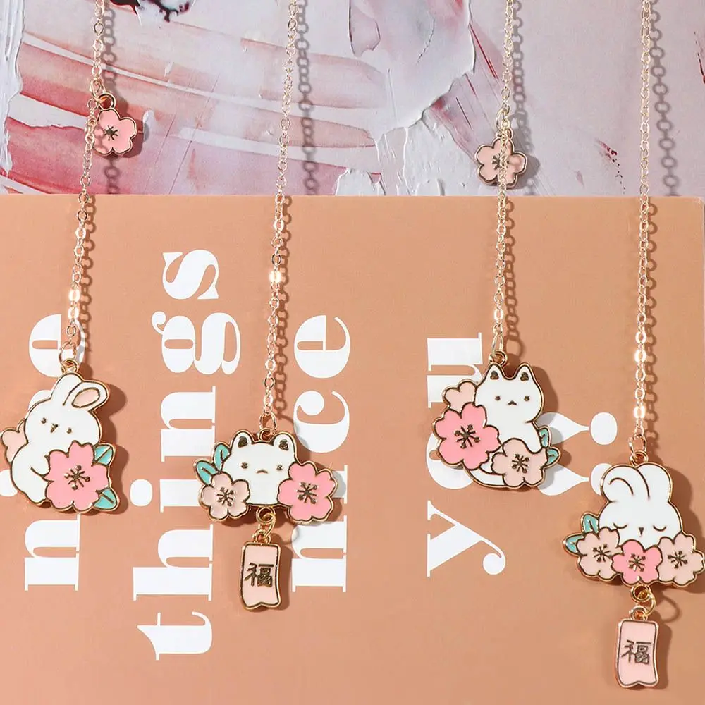 

Gifts Stationery Reading Paper Clips Book Tag Marker of Page Pendant Bookmark Romantic Sakura Metal Bookmark Rabbit
