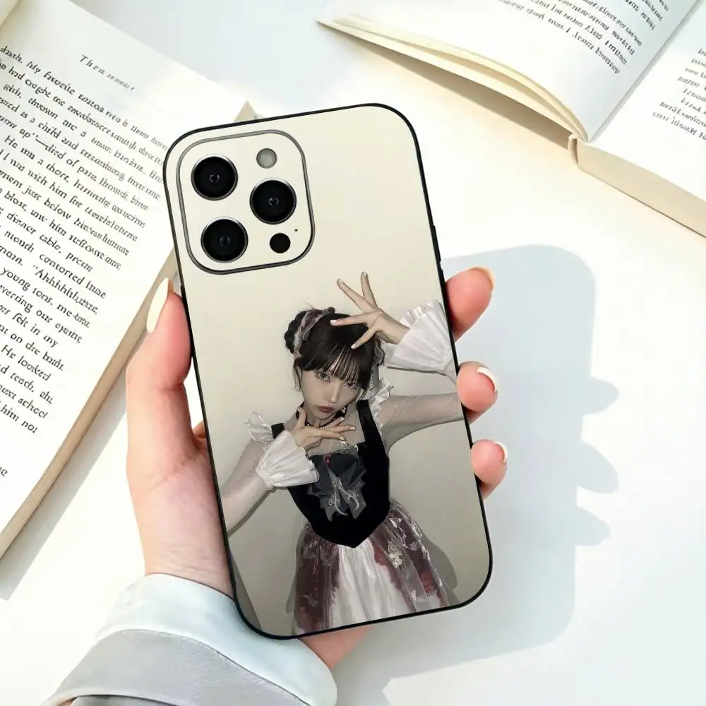 Фото Чехол для телефона Phantom S-Siita Otomodachi для iPhone 17,16,15,14,13,12,11 Plus, Pro Max, XS, мягкий силиконовый черный чехол №3