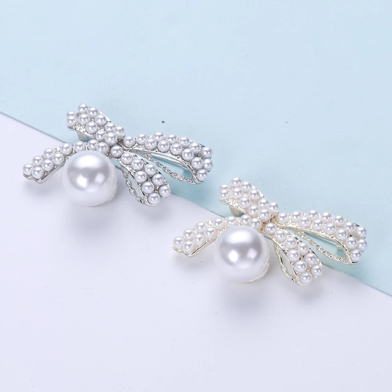 

Full Diamond Bow Series Pearl Brooch Small Design Dimple Corsage