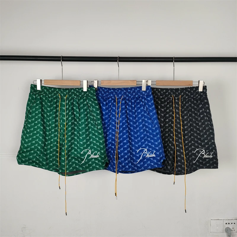 

Rhude Shorts Men Women Best Quality Drawstring Triangle Plaid Oversized Embroidery Breeches