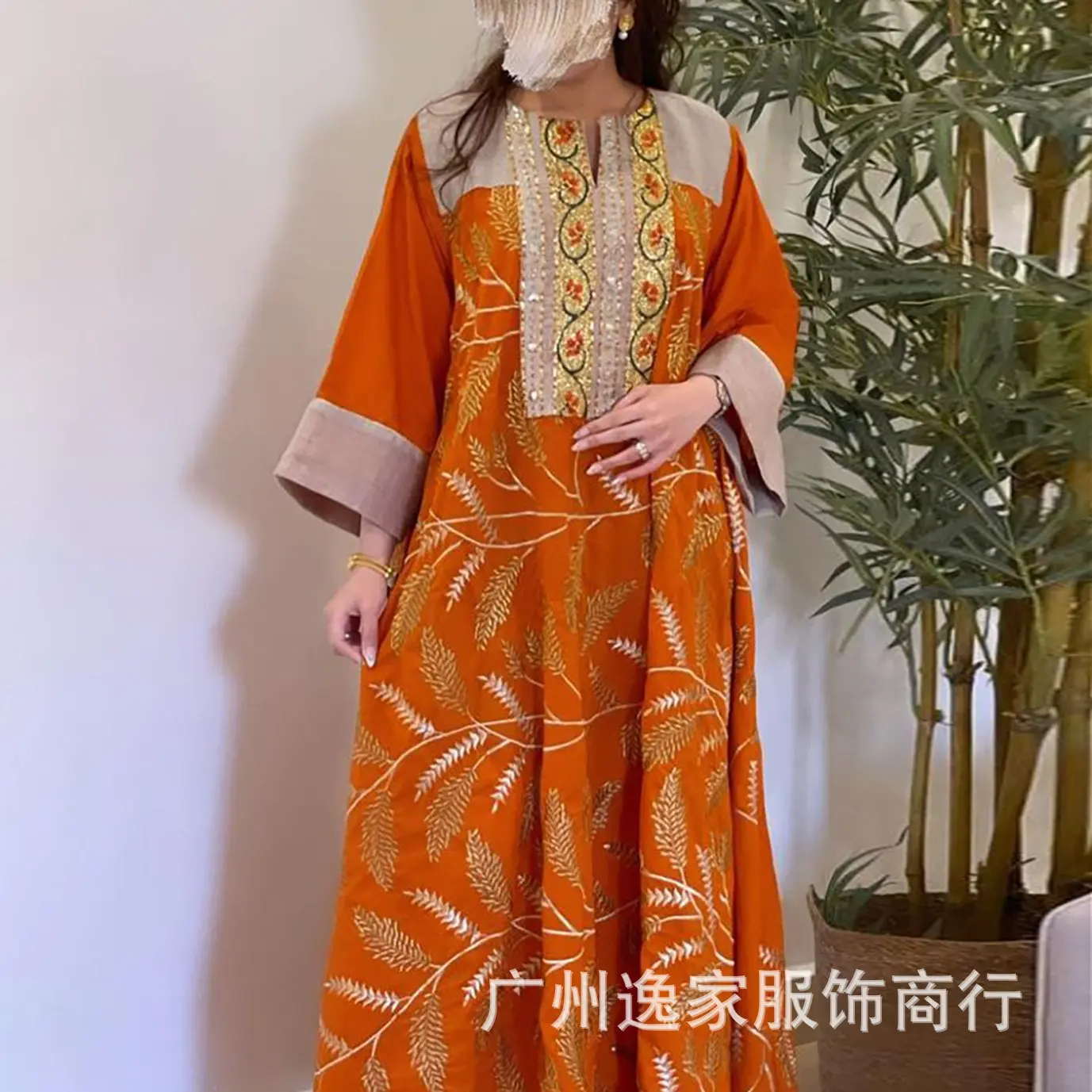 

Women Robe Casual Round Neck Ethnic Style Floral Print Pullover Loose Embroidery Long Sleeves And Ankle Spring And Autumn Dress