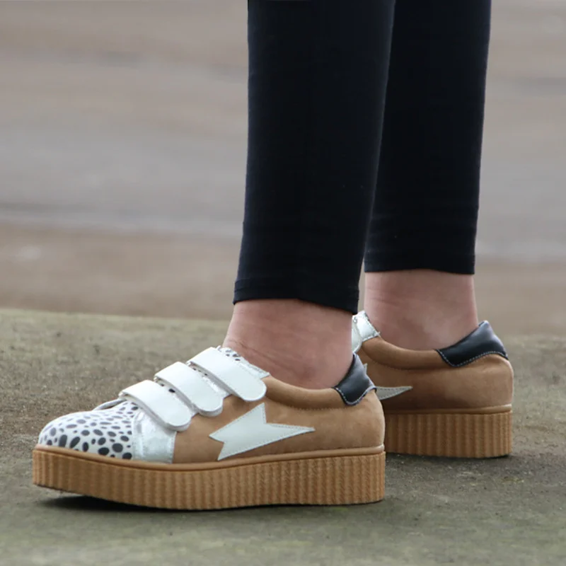 2023 Summer Thick Sole Vulcanized Shoes Flat Heels Leopard Print Canvas Women Shoes Causal Sneakers