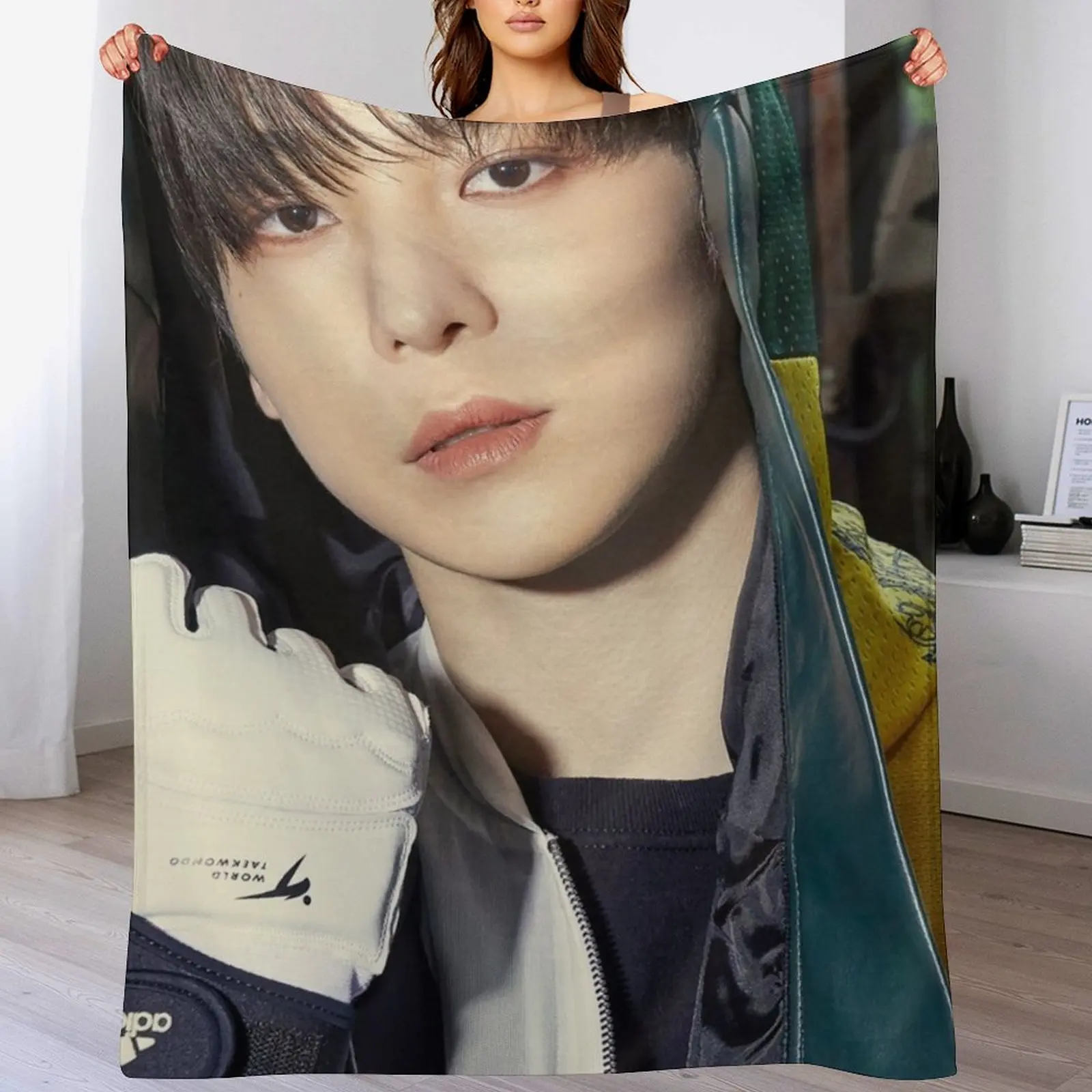 ATEEZ YUNHO BEYOND: ZERO Плед Одеяла в клетку на односпальной кровать