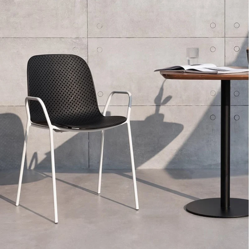 Кухонные принадлежности индивидуальное кресло-стул обеденный стол среднего