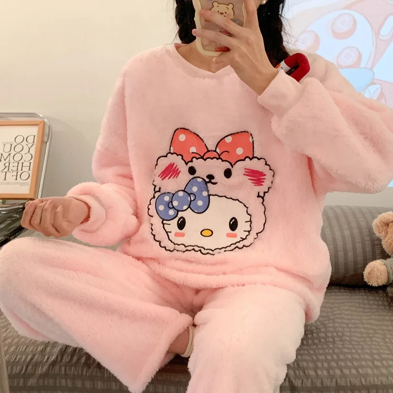 

Осенне-зимняя Пижама Sanrio Cinnamoroll полако, Женская фланелевая утепленная плюшевая Домашняя одежда с круглым вырезом, комплект из двух предмето...
