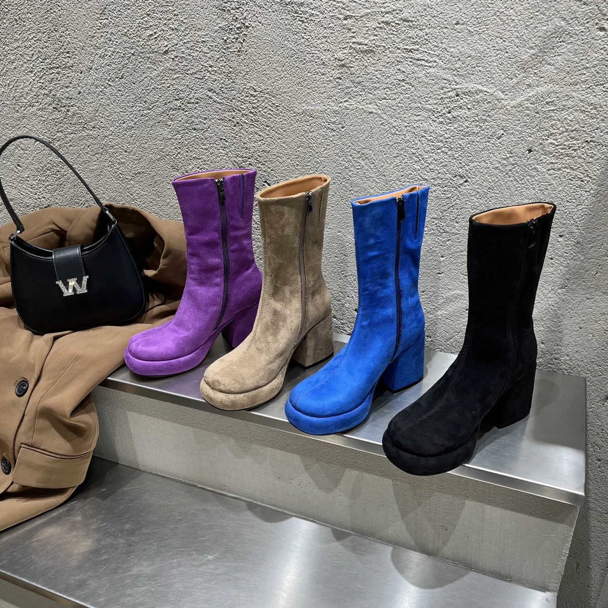 

Flock Women Mid Calf Boots Round Toe Fashion Flock Side Zipper Black Blue Purple Platform Shoes Thick Flat Heels Winter Boots