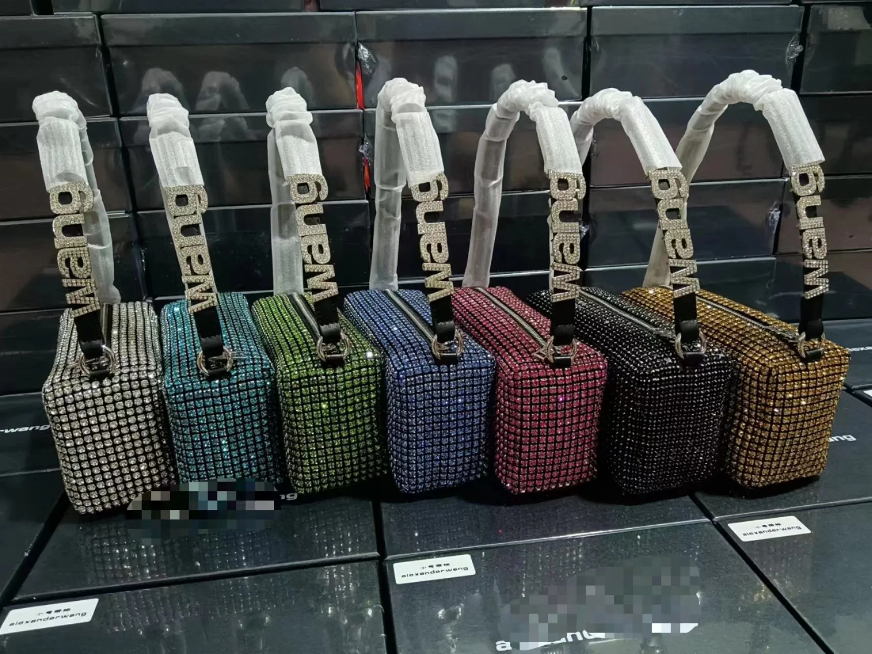 Popular AW Wang Rhinestone Handbag 2022 new trendy diamonds bag crossbodybbag shining party clutch luxury brand design