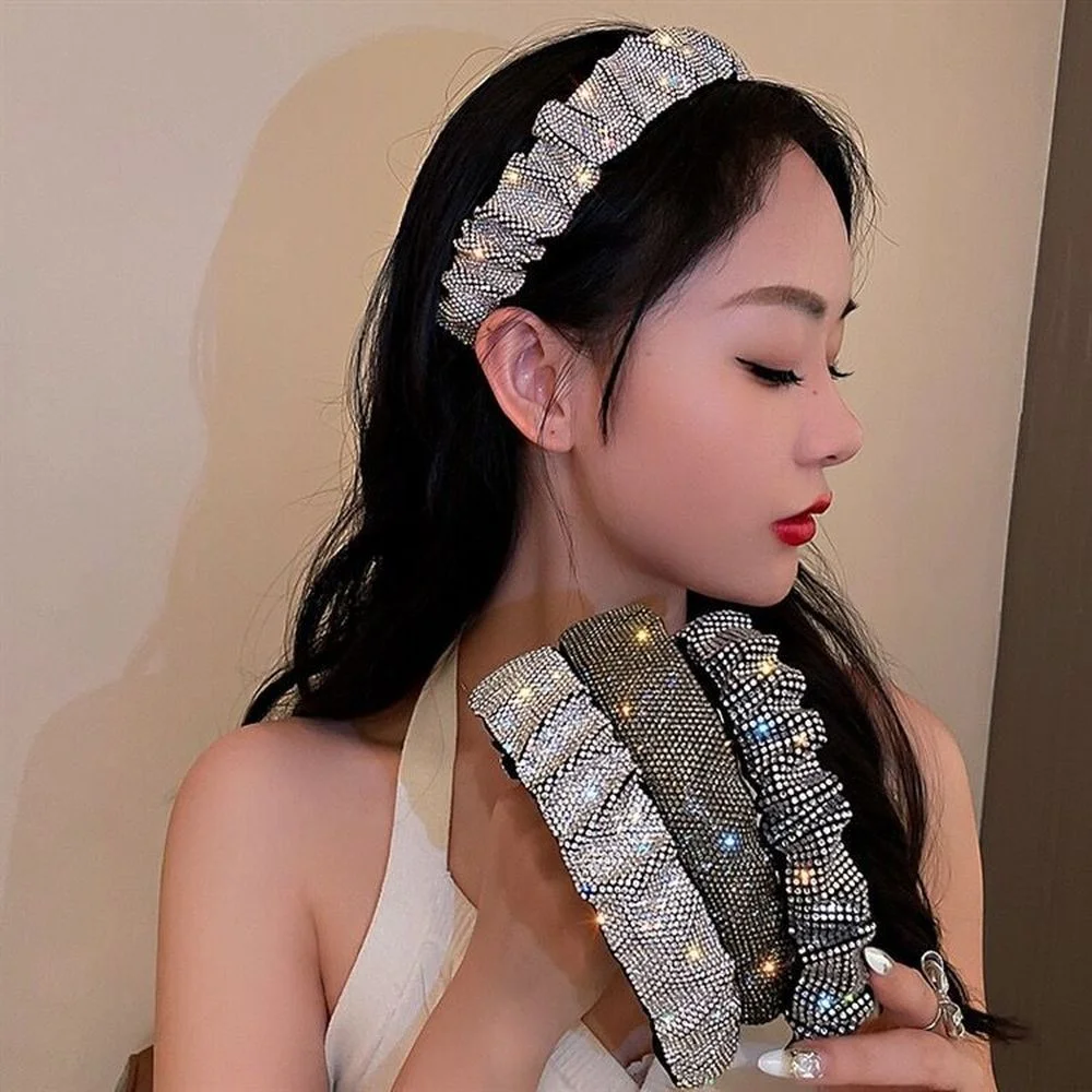

New Crystal Flash Rhinestone Headband Fashion Personality Wide-brimmed Pleated Velvet Hair Accessories Women Girl Bling Headband