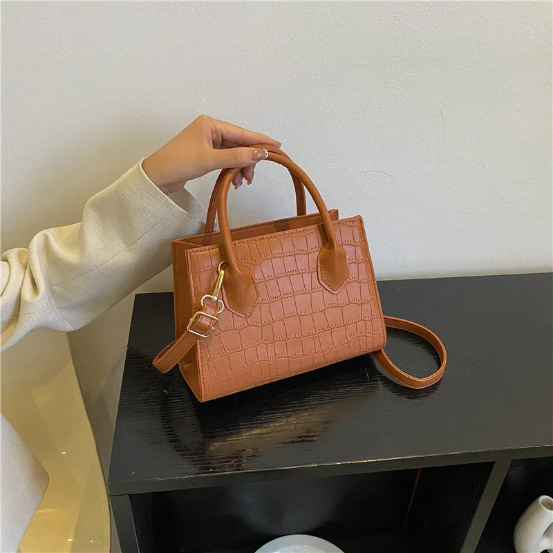 2023 Trend Women Bag Vintage Crossbody Bags for Women Casual Shoulder Bags Fashion Luxury Shoulder Bags Ladies Handbags Purse