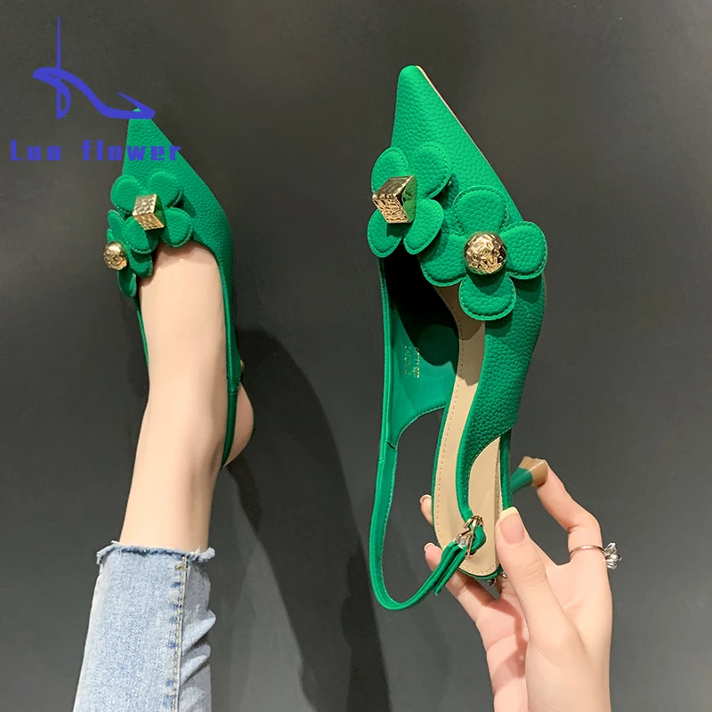 

Женские туфли-лодочки на высоком каблуке, с острым носком и цветочным принтом