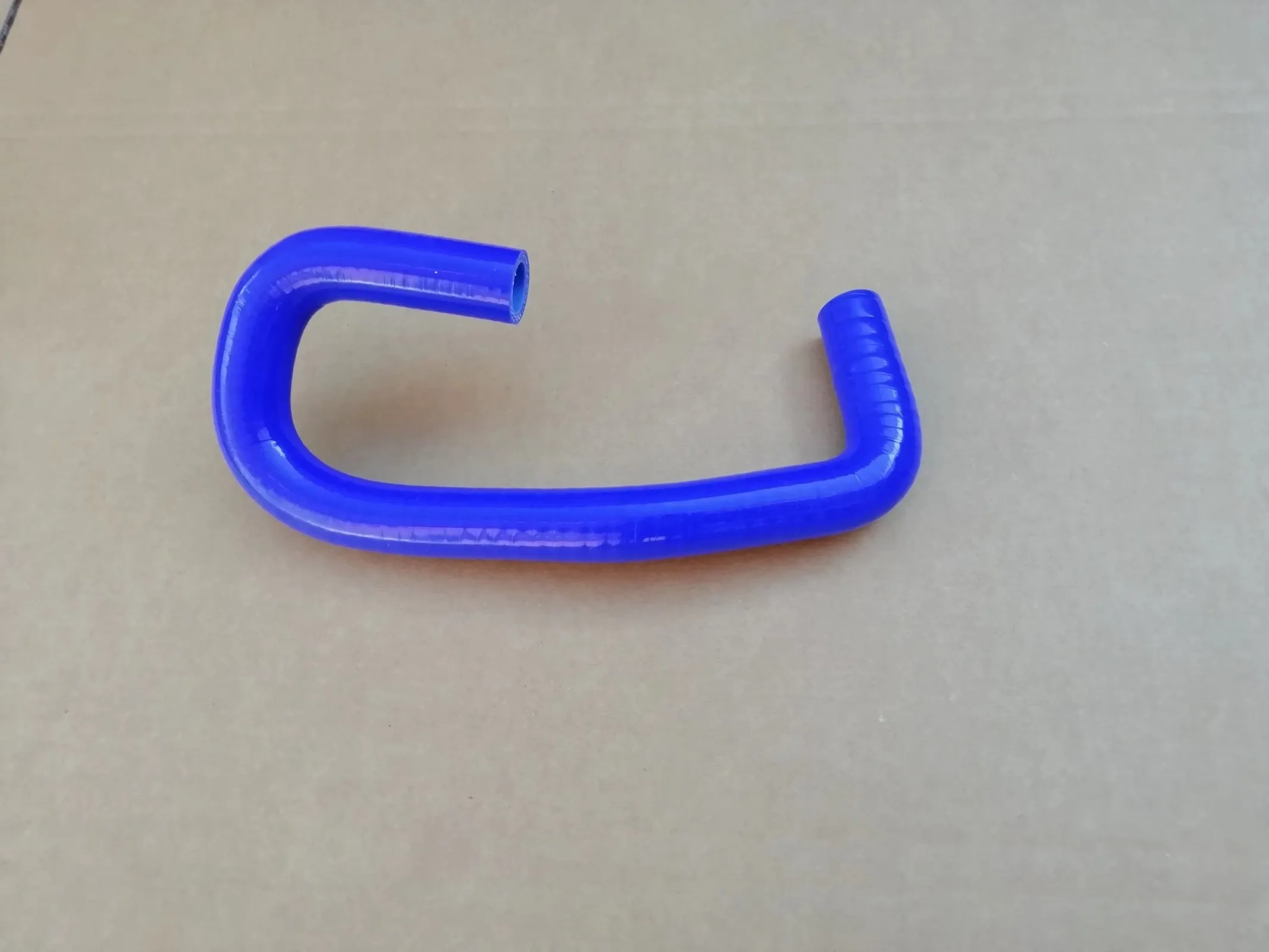 Силиконовый шланг охлаждающей жидкости BY Pass Water 16264-BZ050 16264BZ050 для Perodua Myvi 1.3 2005-2010