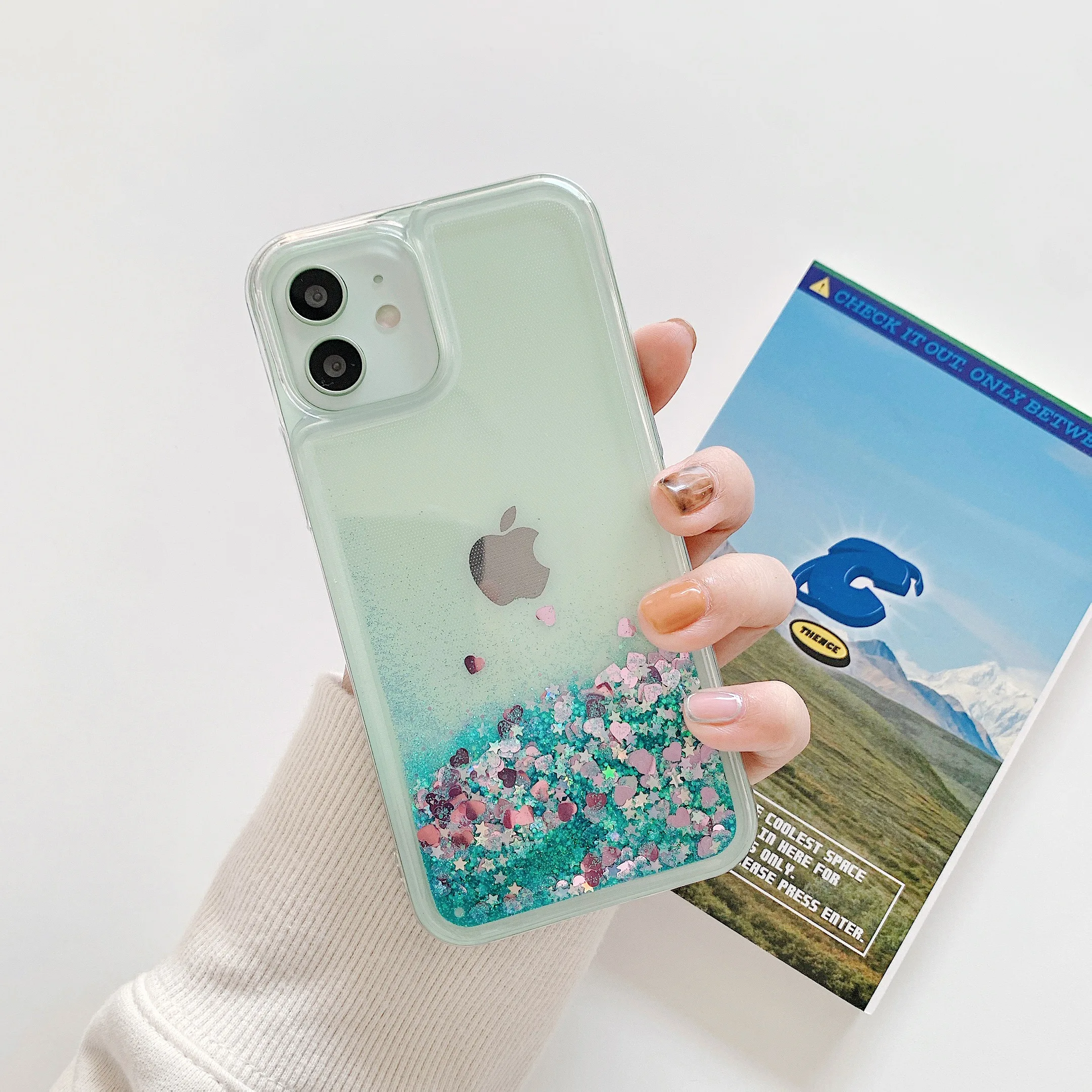 Cute Shiny Stars Shockproof Phone Cases for iPhone 14 13 12 Mini 11 Pro Max SE 2020 XS X XR 6S 7 8 Plus Glitter Quicksand Cover