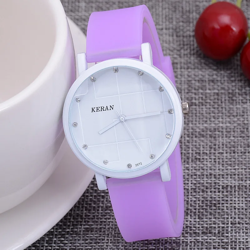 2022 New Korean Leisure Fashion Children's Students' Women's Watch Classic Diamond Inlaid Silicone Women's Quartz Watch