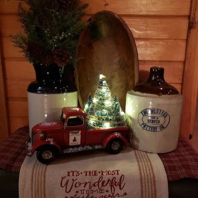 

Red Farm Truck Christmas Centerpiece, Christmas Red Truck Decor Farm Vintage Red Pickup Truck With Christmas Trees