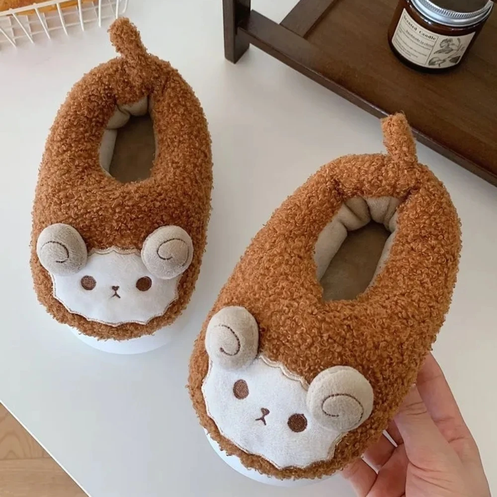 

Cute Sheep Single Band Winter New Women Slipper Soft Heel Platform Fur Warm Indoor Comfortable Home Fluffy Home Slippers Shoes