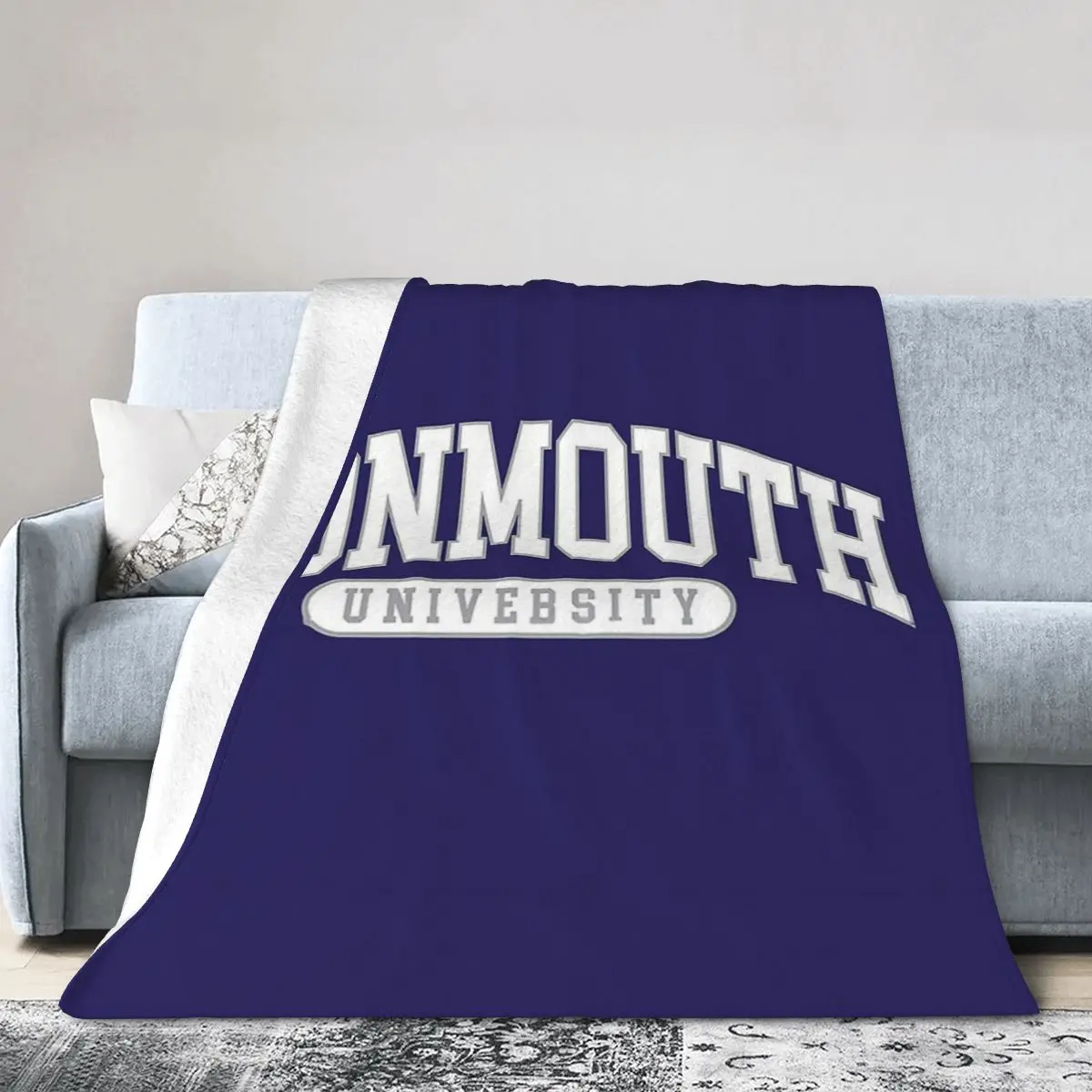 Одеяло Monmouth с рисунком шрифтов для колледжа мягкое теплое Фланелевое покрывало