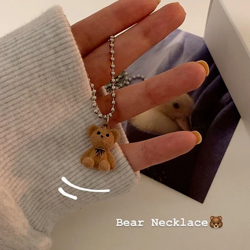 

2021 Trendy Flocking Bear Pendant Necklaces For Women Men Couple Lovers Popular Animal Pendant Necklace Fashion Jewelry Gifts