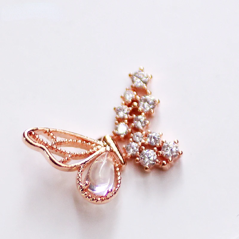 

S925 silver dancing with the wind exquisite butterfly earrings ladies fashion jewelry trend Ins with the same earring gift
