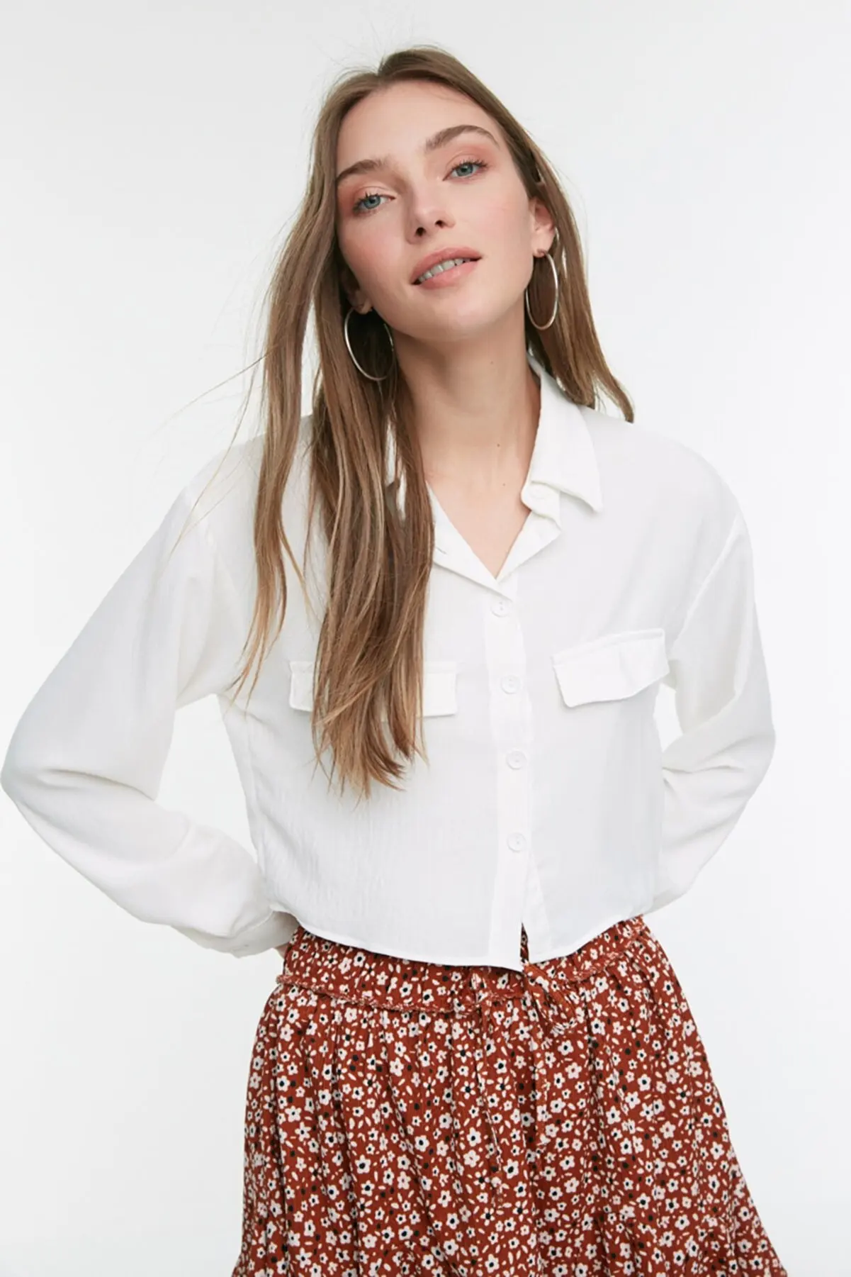 

Рубашка модели бежевого цвета 22 GO0715, женские летние рубашки, модные женские блузки 223891235