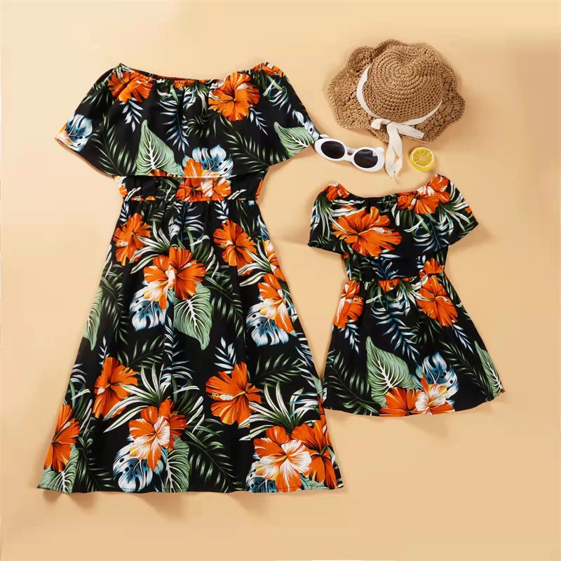 

Family Set Shoulderless Mother Daughter Dresses Flower Mommy and Me Matching Clothes Outfits Hawaii Woman Girls Dress Clothing