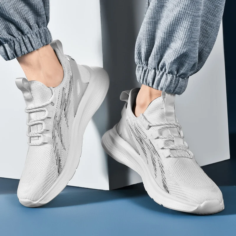 Men's Comfortable Breathable Casual Sneakers Adult Teenagers Outdoor Running Shoes Walking Shoes School Sports Shoes 39-45