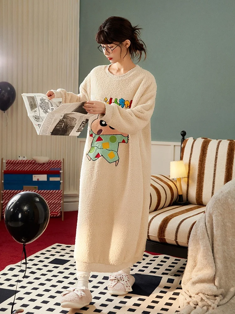 Gong Die [Тип хранения тепла] Crayon Xiaoxin осенне-зимняя бархатная пижама с рисовым зерном