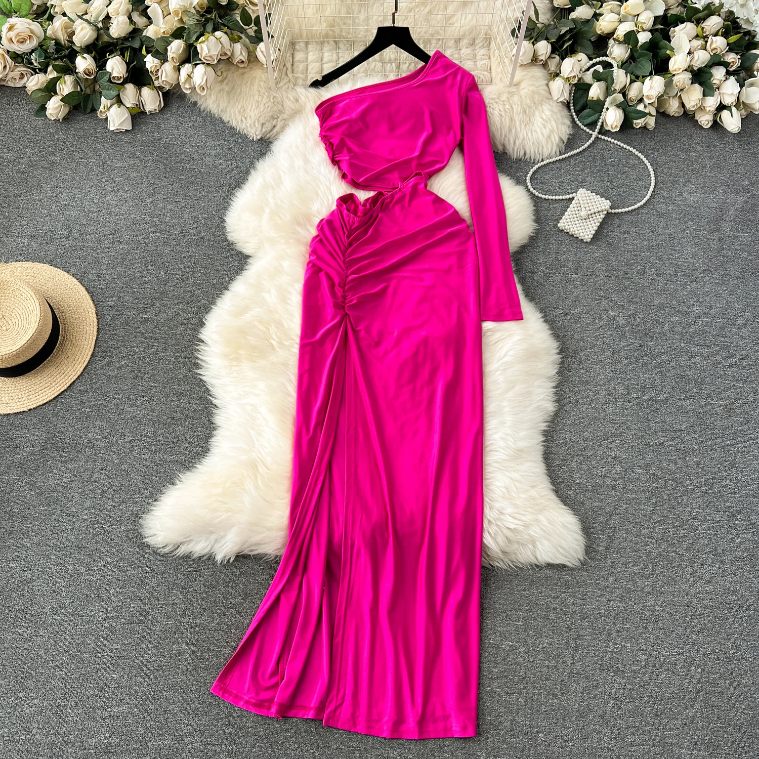 

Clothland Women Sexy One Sleeve Maxi Dress Inclined Shoulder Cut Out Sheath Split Party Club Event Long Dresses Vestido QD091