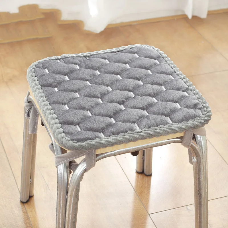 

С коробкой 902072, декоративные подушки для стула