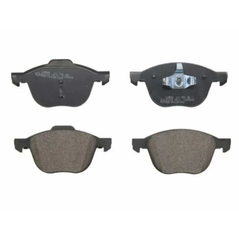 Фото Керамические передние тормозные колодки THREEON для Mazda 3 BK 2003-2008, Mazda 5 2005-2018, Ford Focus 2004-2018, Kuga 2013-2019, C-Max 2007-2019 №2