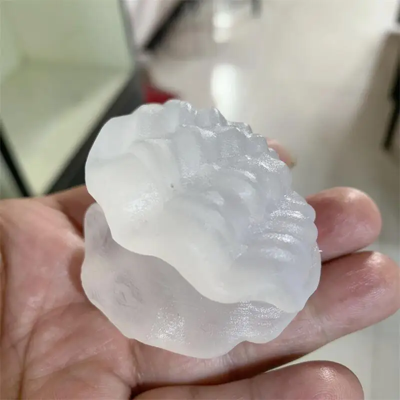 

Natural Selenite Conch Hand Gypsum Crystal Healing Stone For Decoration Carved Hearts For Gift