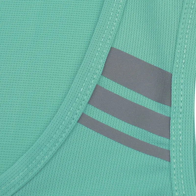 Sleeveless Sport T Shirt Men Fitness Tops Running T-shirt Gym Shirt Quick Dry Sports T-Shirt Workout Tank Training Clothes Vest