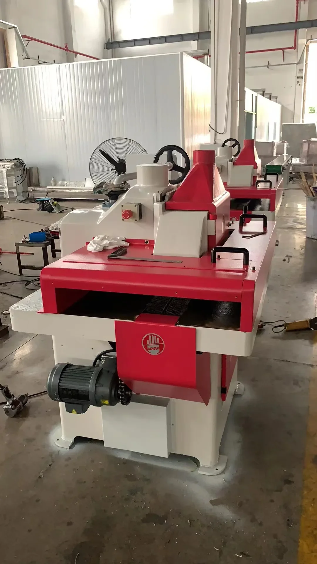 153 электрическая пила с одним лезвием 2 гидравлические пилы