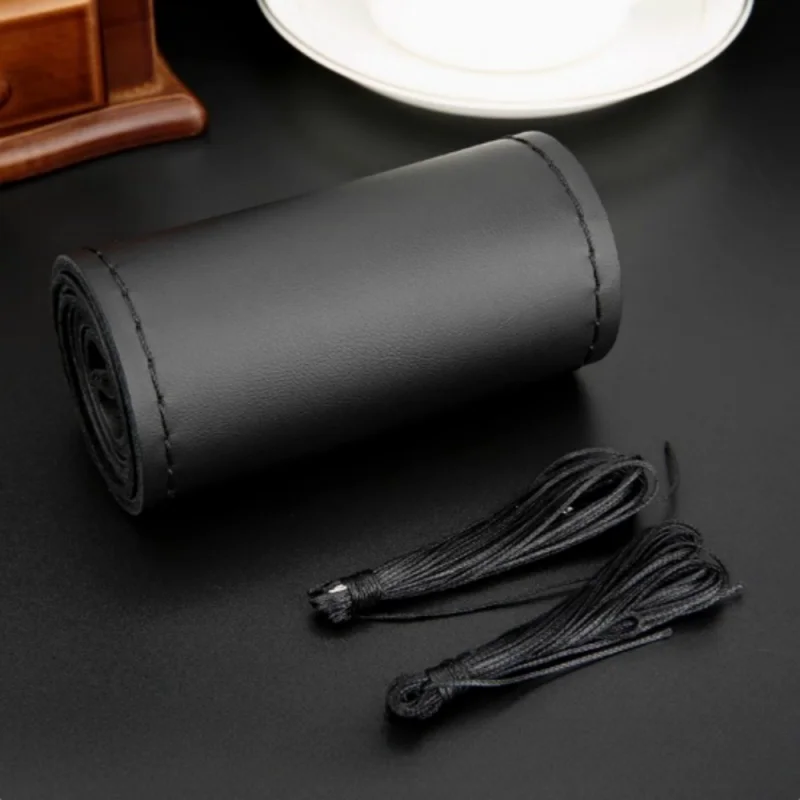 

Универсальный кожаный автомобильный руль из микрофибры с игольной нитью, оплетка «сделай сам», 38 см, сшитая вручную, дышащая, противоскользящая, черная