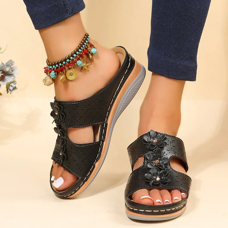 Summer Women's Slippers Platform Sandals Beach Hollow Out Shoes for Women 2023 Lightweight Wedge Flip Flops Sandales Femmes été