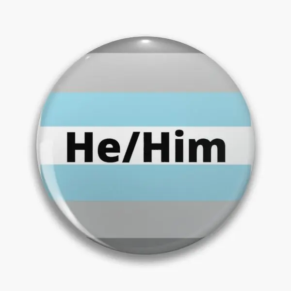 

Заколка с флагом Demiboy с надписью «He»