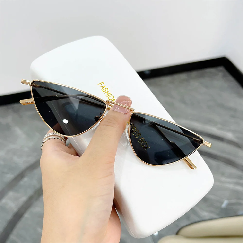 

Fasshion Women's Sunglasses Cat Eye Triangle Female Male Eyeglasses UV400 Color Lenses Eyewear Sun Shade Glasses 2023 New Design