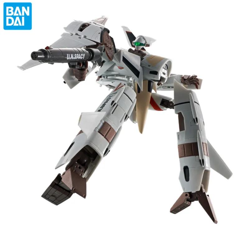 Bandai натуральная модель Gundam комплект аниме-персонажа Macross Flash Back 2012 VF-4 Lightning III