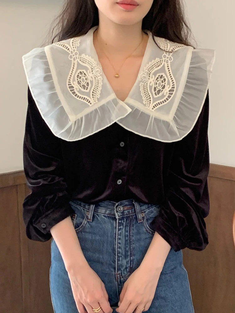 

Korobov French Vintage Blouses Leisure Embroidery Lace Lapel Tops Fashion Velvet Shirts Autumn Long Sleeves Roupas Femininas