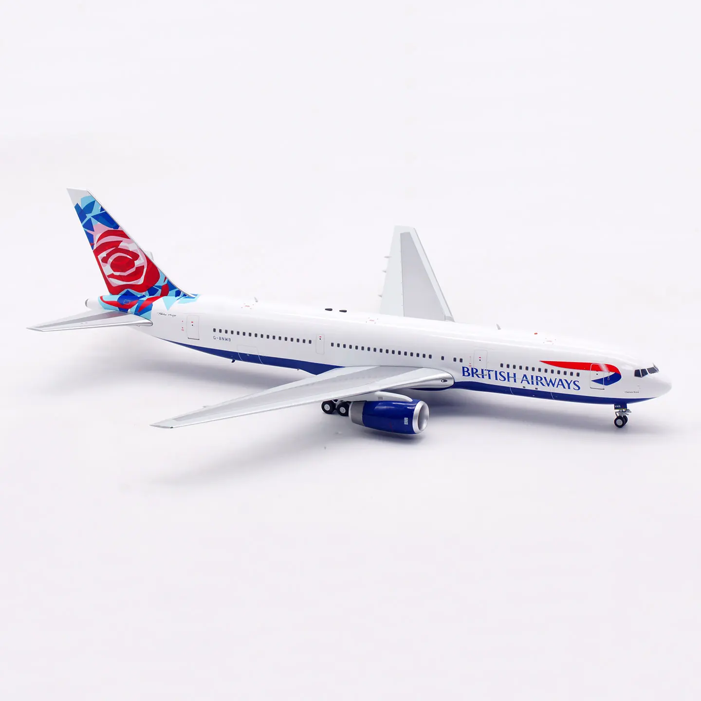 Фото B-763-BA-NWB Коллекционная модель самолета из сплава, подарок, масштаб 1:200, BRITISH AIRWAYS Boeing B767-300, литая модель самолета G-BNWB №3