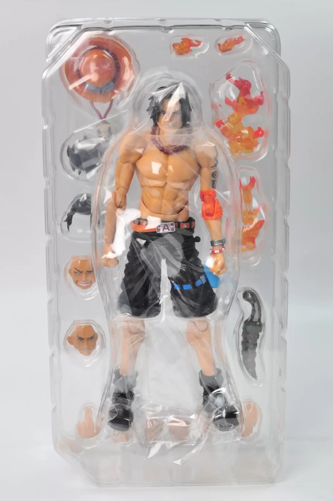 Фото Оригинальная фигурка MH Variable Action Heroes VAH One Piece Портгас Д. Эйс, подвижная аниме-модель, игрушка, в наличии. №2