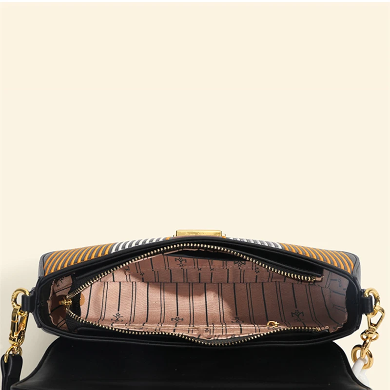 2023 Autumn New Embroidered Thread Lock Underarm Bags High Quality Women Purse And Handbags Fashion Shoulder Messenger Bags