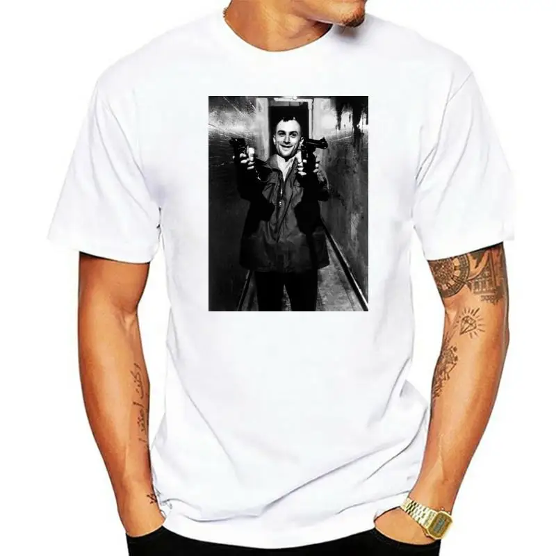 

Футболка Трэвис Бикл для мужчин и женщин