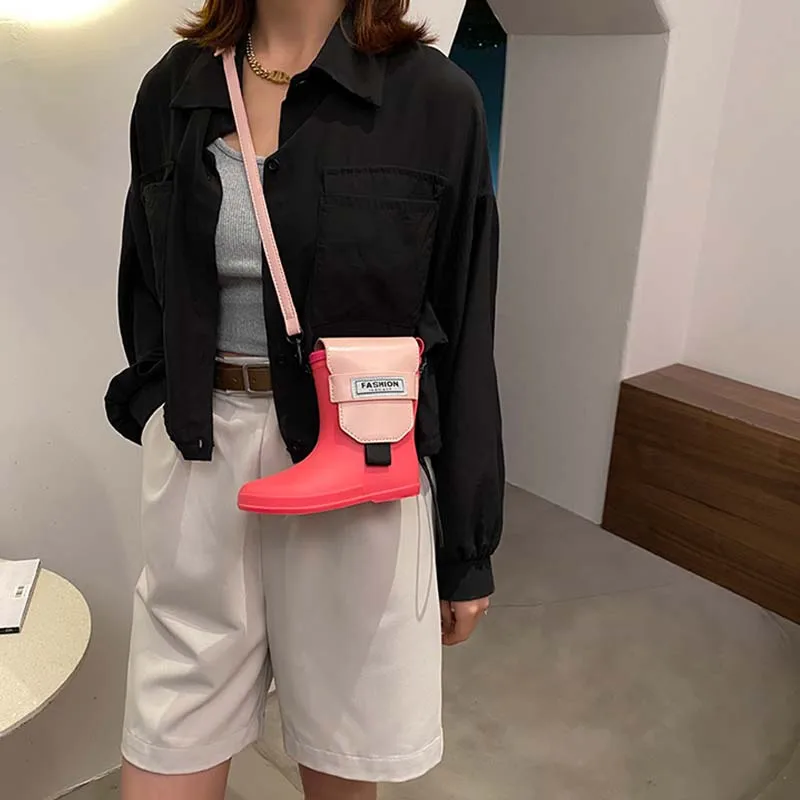 

Women Boot Shape Crossbody Bags 2022 Originality Funny Small Shoulder Bag Female Luxury Design Rubber Messenger Bag and Purse