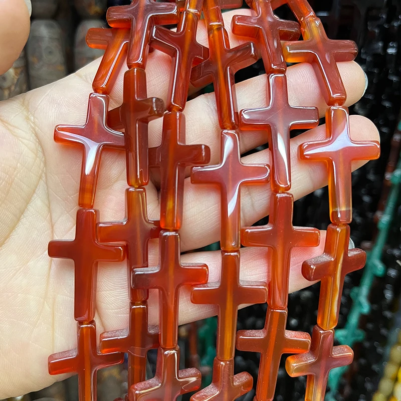 

Бусины-кресты из красного агата и натурального камня