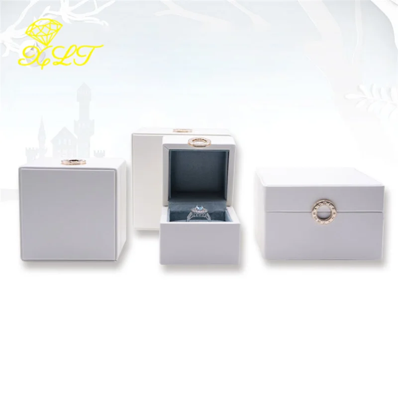 

White Color Square PU Jewelry Box Earrings Ring Boxes Microfiber Bracelet Gift Box Jewelry Packaging Jewelry Organizer Storage